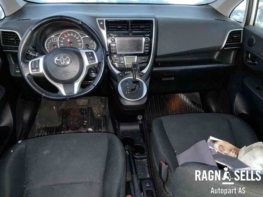 Toyota Verso-S 2011-2015 (COMBI) (COMBI), Motorkode: 1NR-FE, Girkassekode: 