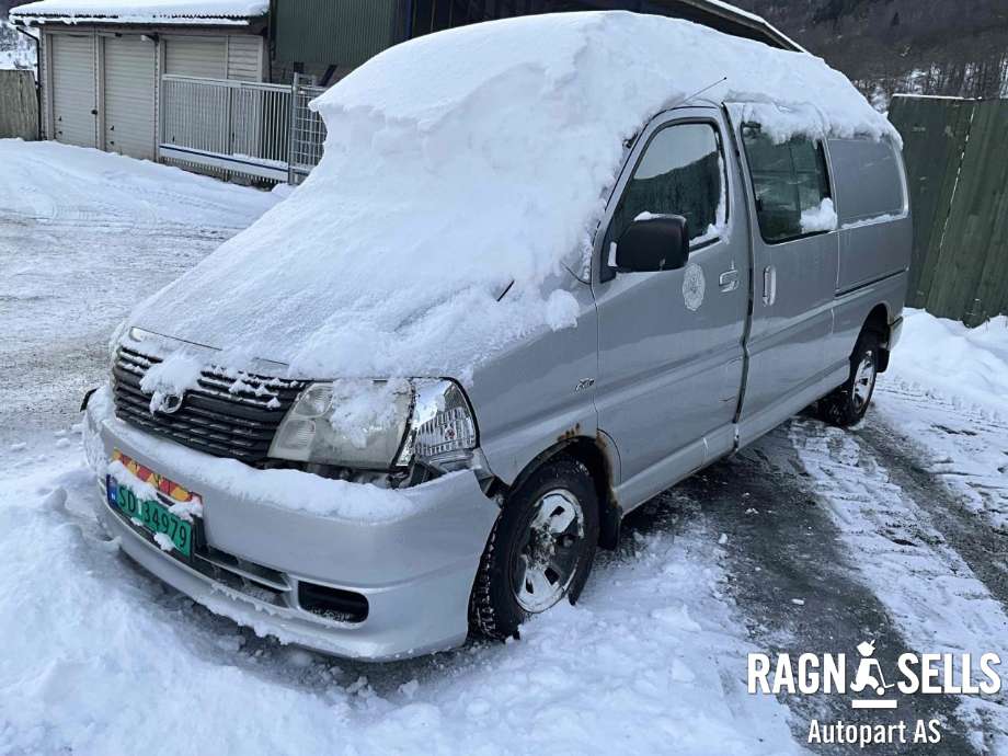 Toyota Hiace 2007-2012 (Fase 3) , Motorkode: 2KD-FTV, Girkassekode:
