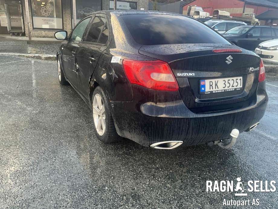 Suzuki Kizashi 2010-2014 , Motorkode: J24B, Girkassekode: