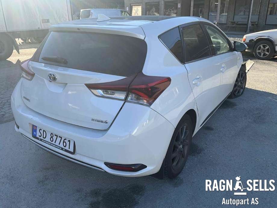 Toyota Auris 2015-2019 (Type II, Fase 2) , Motorkode: 2ZR-FXE, Girkassekode: 