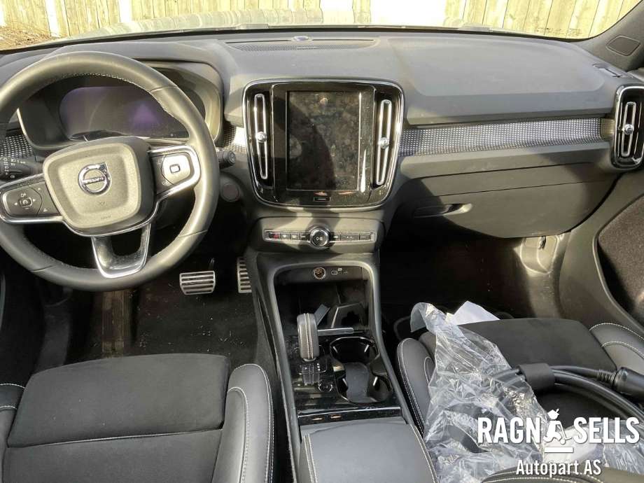 Volvo XC40 2018-2024 , Motorkode: EAD3.1, Girkassekode: 