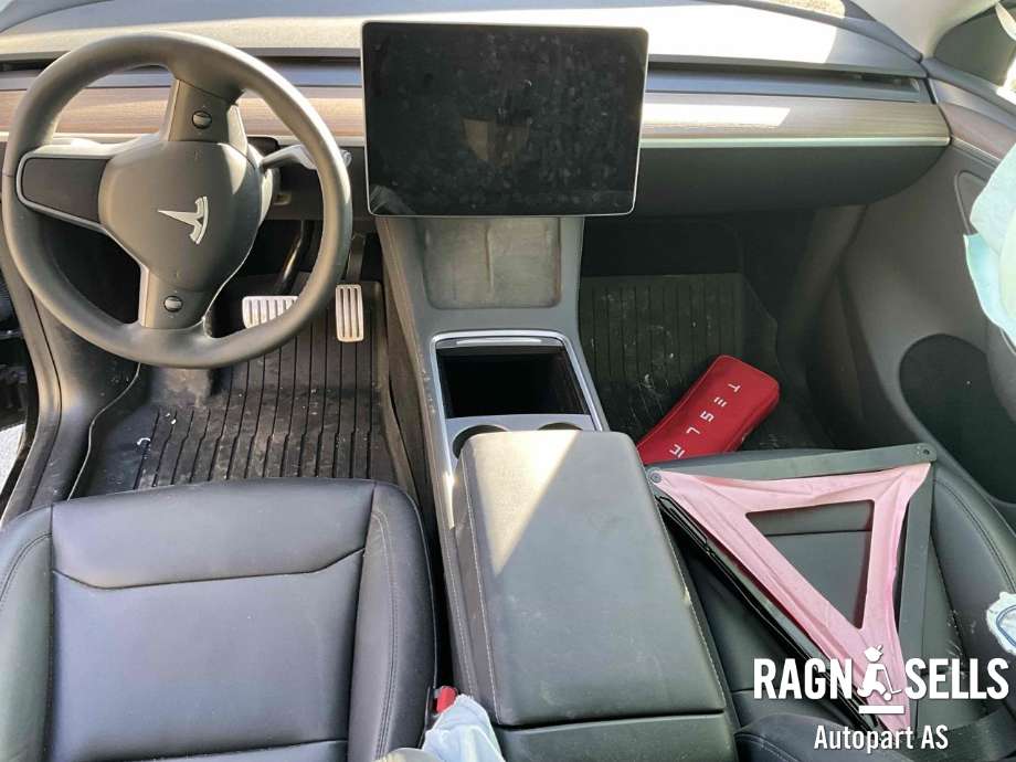 Tesla Model Y 2021-2024 (Type I) , Motorkode: 3D3|3D6, Girkassekode: 