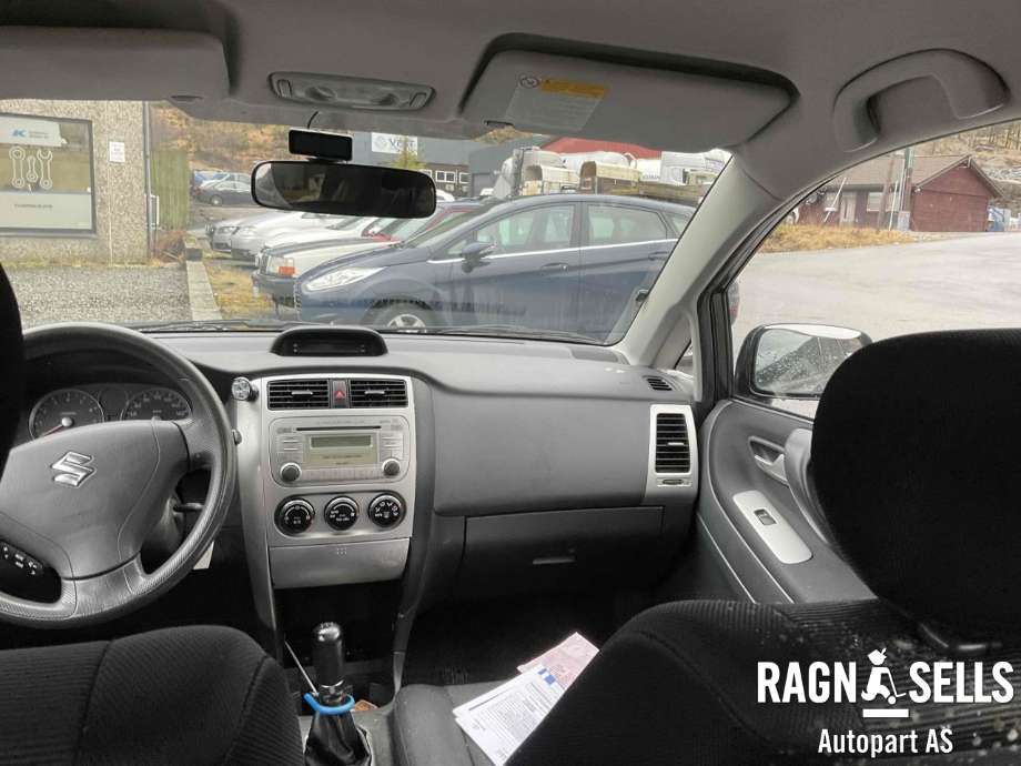 Suzuki Liana 2004-2010 (Fase 2) , Motorkode: M16A, Girkassekode: