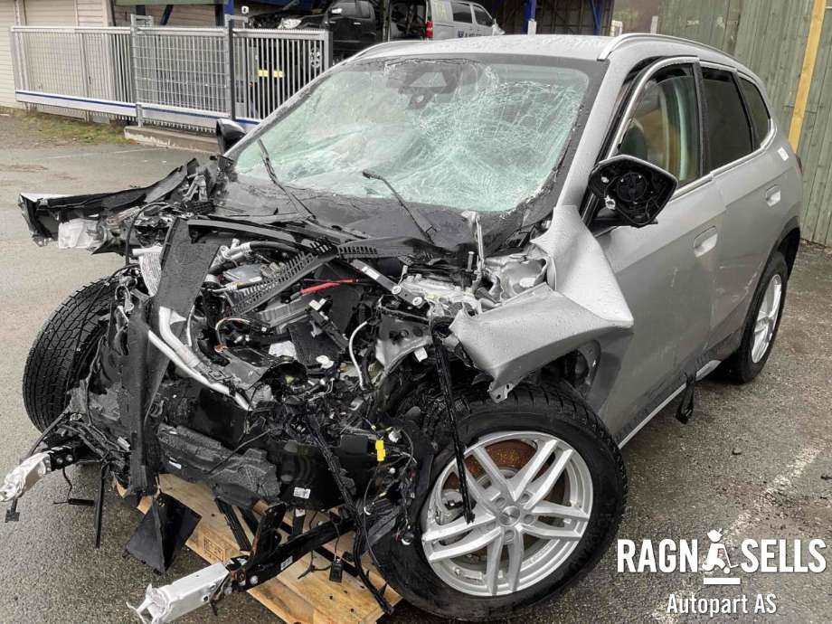 BMW iX1 2023-->> (U11) (U11), Motorkode: HB0001N0|HB0002N0, Girkassekode: 