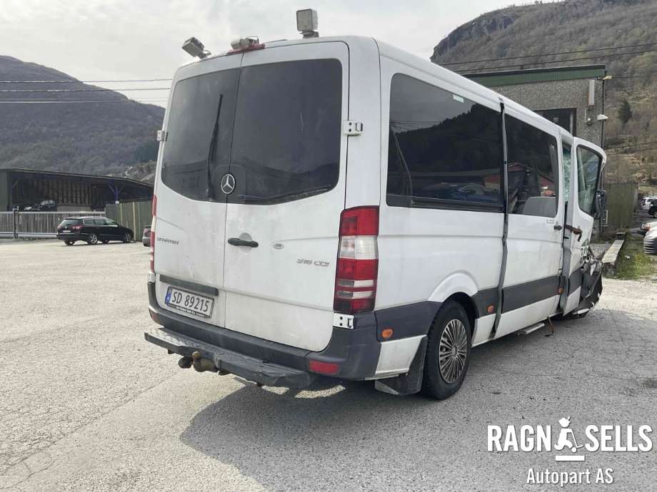Mercedes Sprinter 2013-2018 (Fase 2) (906) (906), Motorkode: 651.955, Girkassekode: 