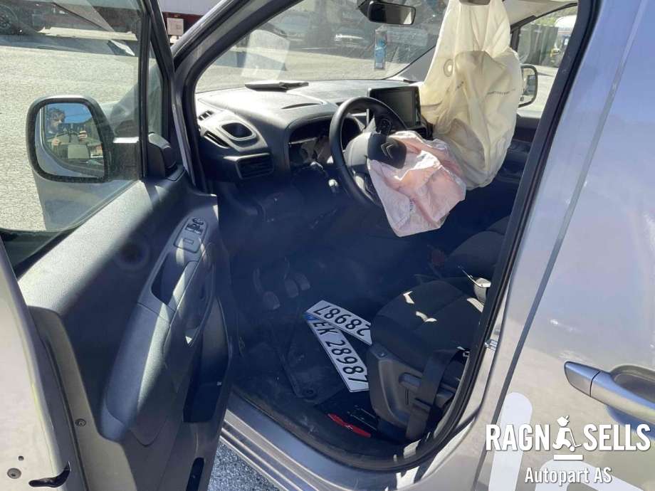 Citroën Berlingo 2019-->> (Type III) , Motorkode: YH01, Girkassekode: 