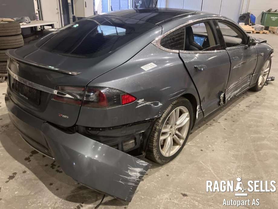 Tesla Model S 2013-2016 (Fase 1) delebil , Motorkode: L1S, Girkassekode: 