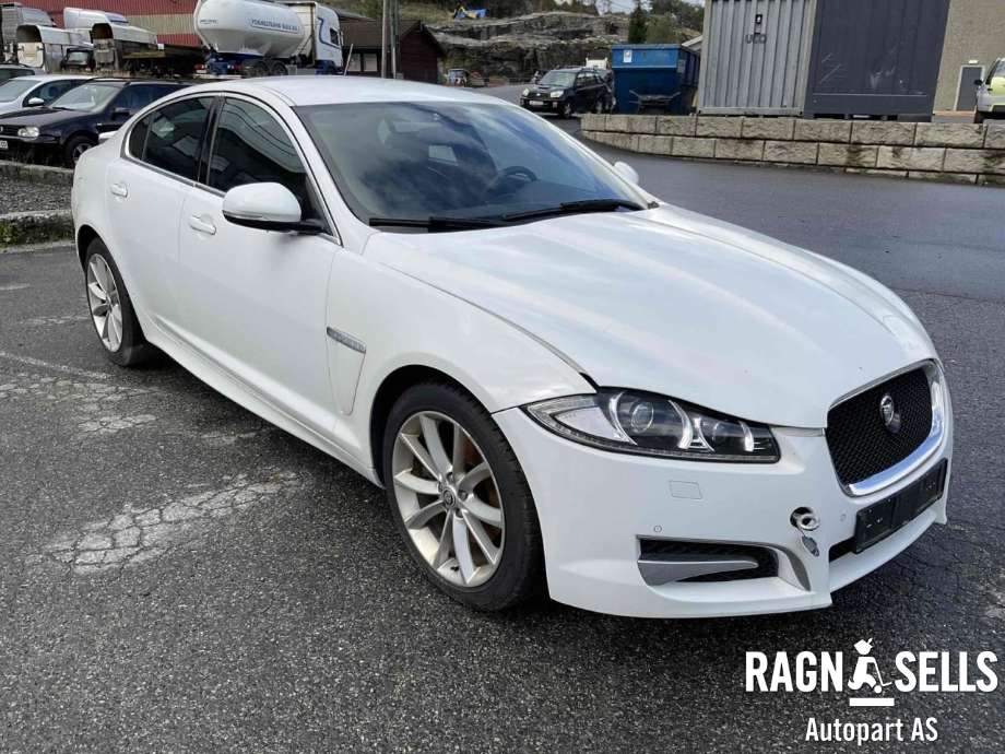 Jaguar XF 2008-2015 (X250) (X250), Motorkode: 224DT, Girkassekode: 