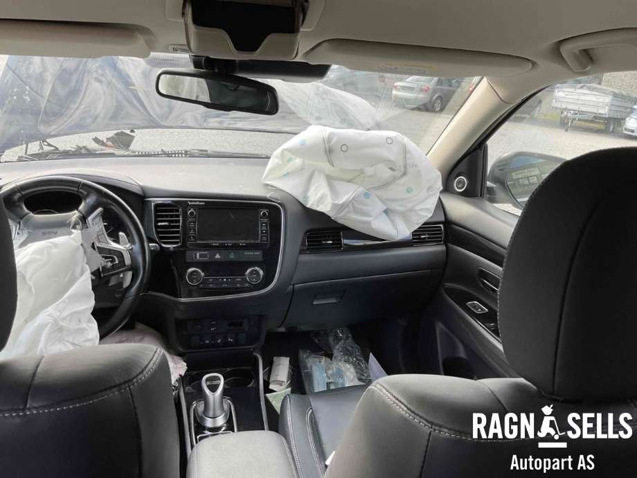 Mitsubishi Outlander 2015-->> (Type III, Fase 2) , Motorkode: 4B11|S61|Y61, Girkassekode: 