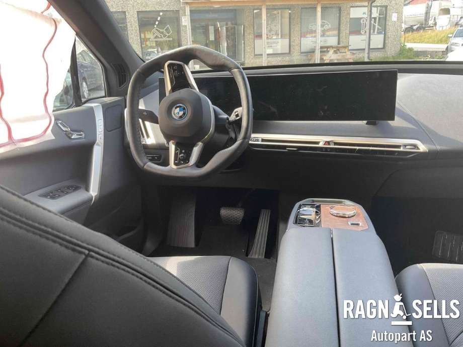 BMW iX2 2024-->> , Motorkode: HA0002N0|HA0001N0, Girkassekode: 