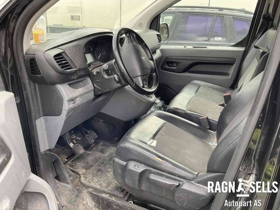 Peugeot Expert 2016-->> (Type III) , Motorkode: AH01, Girkassekode: 98 195 856 80