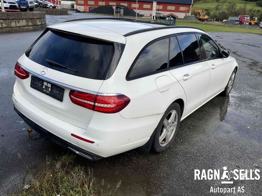 Mercedes E-Klasse 2016-2023 (W213) (W213), Motorkode: 654920, Girkassekode: 