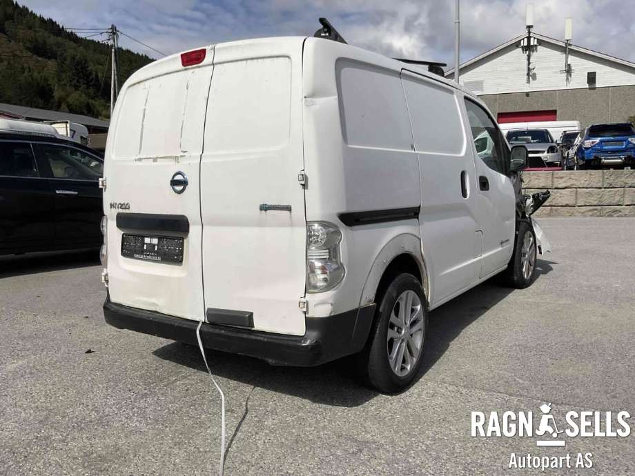 Nissan E-NV200 2014-->> , Motorkode: EM57, Girkassekode: 