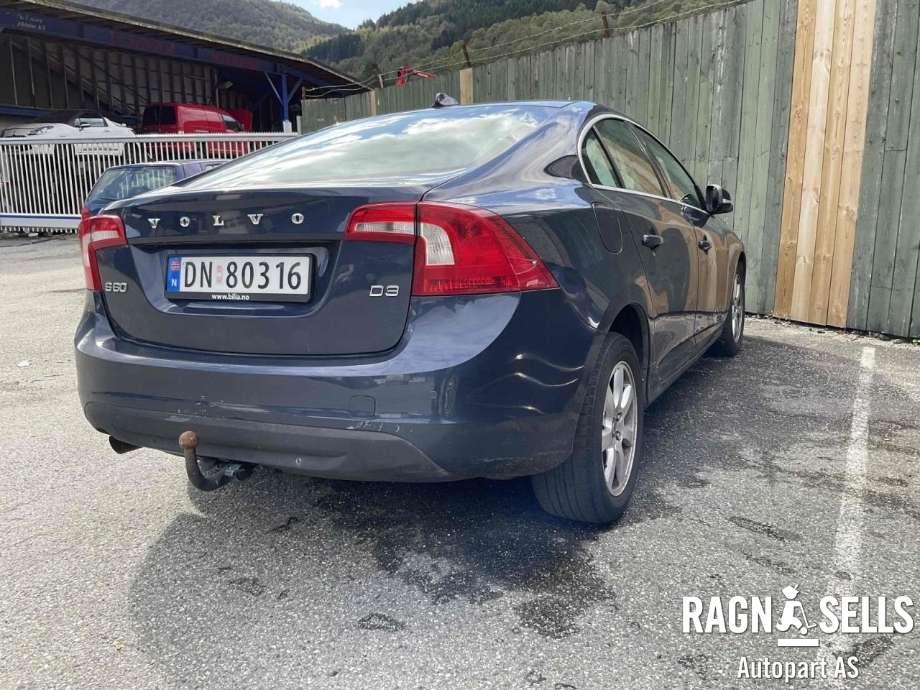 Volvo S60 2010-2014 (Type II, Fase 1) , Motorkode: , Girkassekode: 