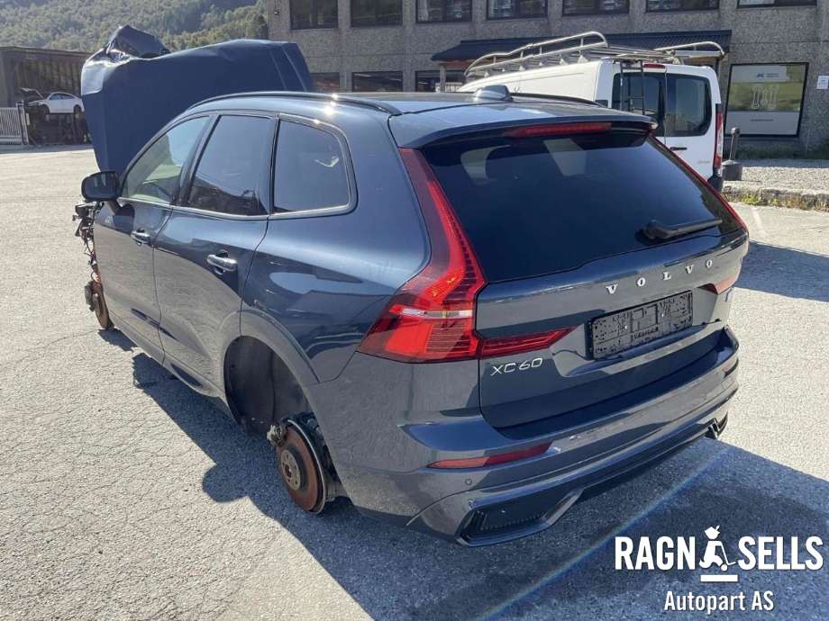 Volvo XC60 2017-->> (Type II) , Motorkode: B4204T52| ERAD, Girkassekode: 