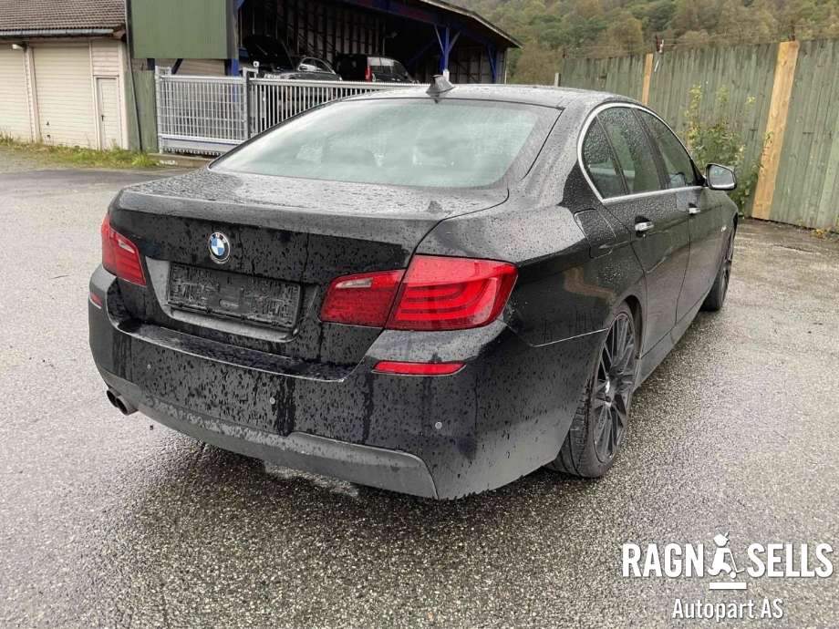 BMW 5-Serie 2010-2017 (F10/F11) (F10/F11), Motorkode: N47D20C, Girkassekode: 