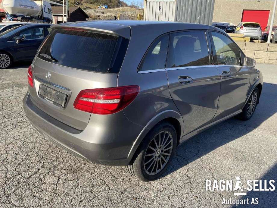 Mercedes B-Klasse, electric drive 2014-2018 (W242) (W242), Motorkode: EM0004, Girkassekode: 