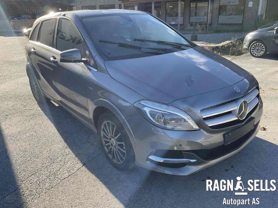 Mercedes B-Klasse, electric drive 2014-2018 (W242) (W242), Motorkode: EM0004, Girkassekode: 