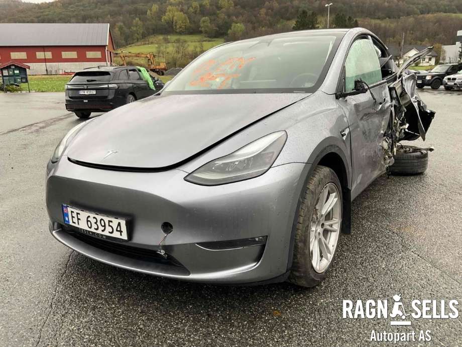 Tesla Model Y, 2021-2024 (Type I)  delebil , Motorkode: 3D3|4D1