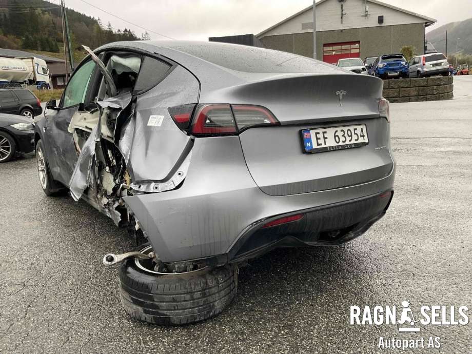 Tesla Model Y 2021-2024 (Type I) , Motorkode: 3D3|4D1, Girkassekode: 