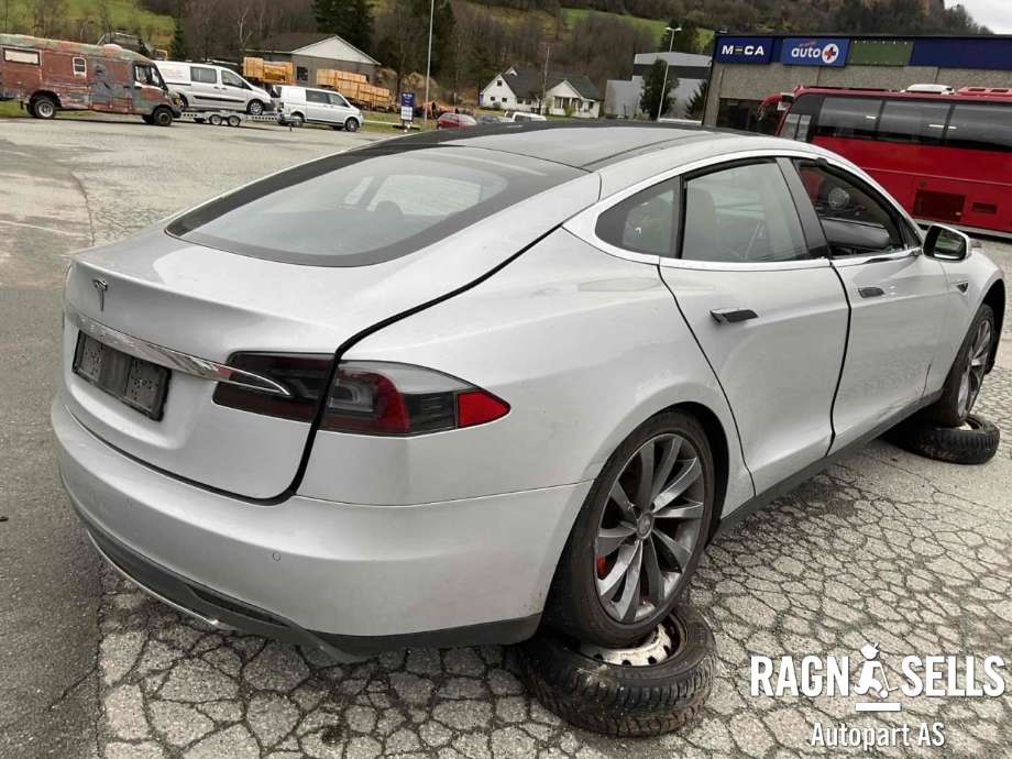 Tesla Model S 2013-2016 (Fase 1) , Motorkode: L1S, Girkassekode: 