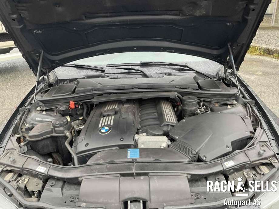 BMW 3-Serie 2005-2011 (E90/E91/E92/E93) (E90/E91/E92/E93), Motorkode: , Girkassekode: 
