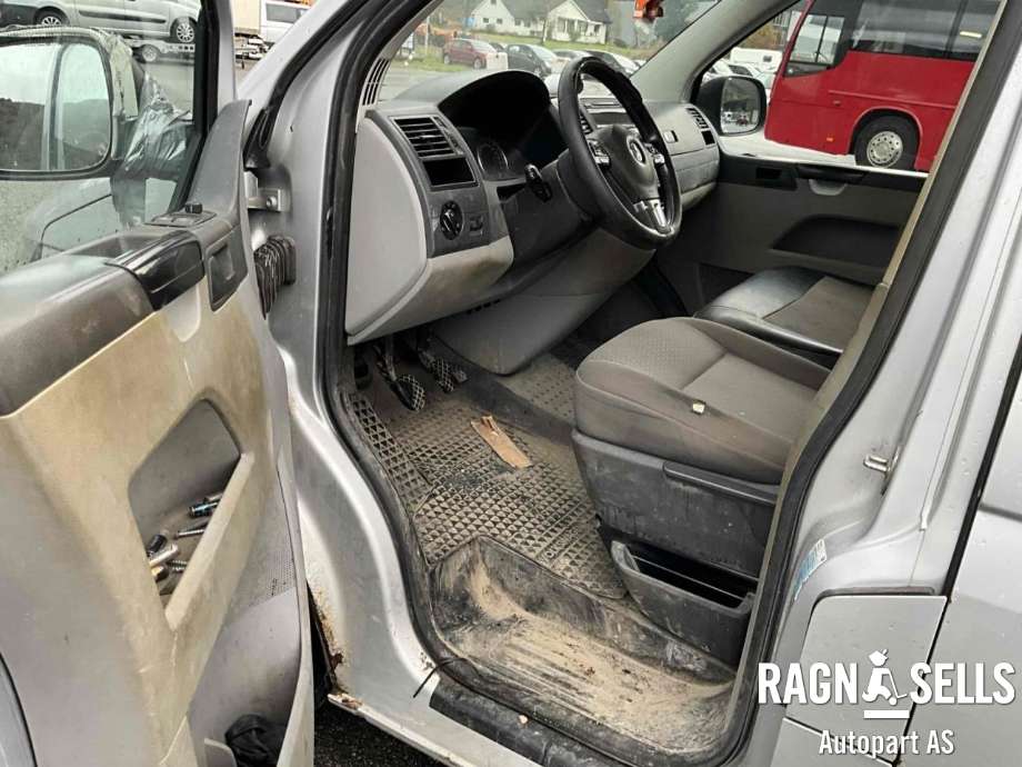 VW Transporter / Caravelle 2009-2015 (Fase 2) (T5) (T5), Motorkode: CAA, Girkassekode: