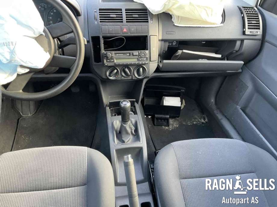 VW Polo 2002-2005 (Type IV, Fase 1) , Motorkode: AWY, Girkassekode: 