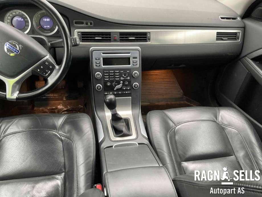 Volvo V70 2007-2013 (Type III, Fase 1) delebil , Motorkode: D5204T(2), Girkassekode: 