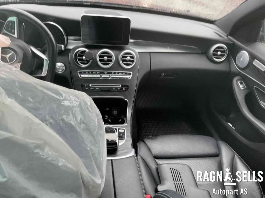 Mercedes C-Klasse 2014-2018 (Fase 1) (W205) (W205), Motorkode: 274920, Girkassekode: 
