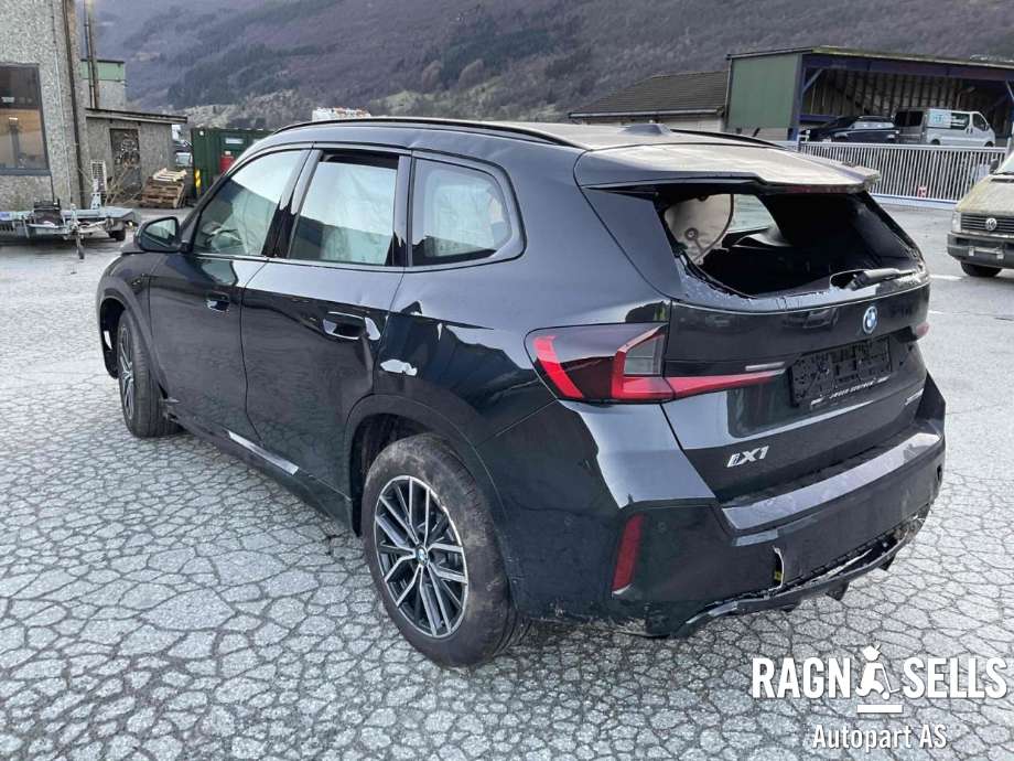 BMW iX1 2023-->> (U11) (U11), Motorkode: HB0001N0|HB0002N0, Girkassekode: 