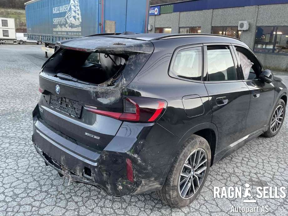 BMW iX1 2023-->> (U11) (U11), Motorkode: HB0001N0|HB0002N0, Girkassekode: 