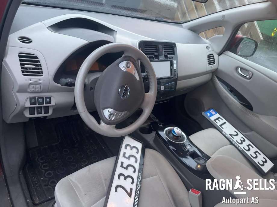 Nissan Leaf 2011-2017 (Type I) , Motorkode: EM61, Girkassekode: