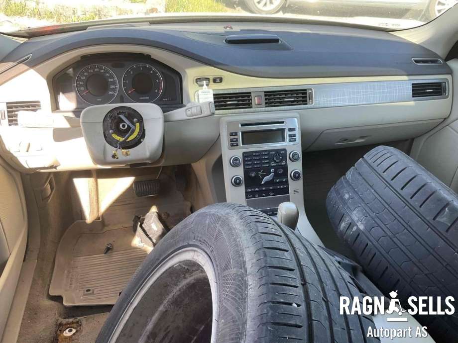 Volvo XC70 2008-2013 (Type II, Fase 1) delebil , Motorkode: D5244T(4), Girkassekode: