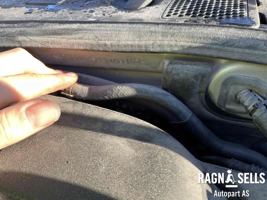 VW Passat 2001-2005 (B5,3BG) (B5,3BG), Motorkode: AVF, Girkassekode: 