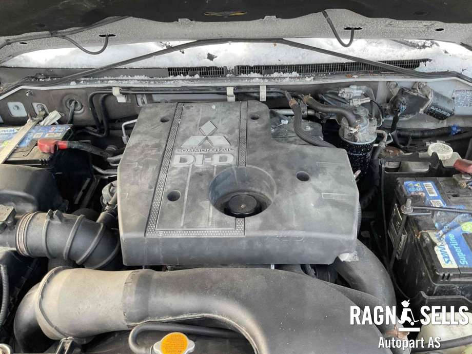 Mitsubishi Pajero 2007-2016 (Type IV, Fase 1) delebil , Motorkode: , Girkassekode: