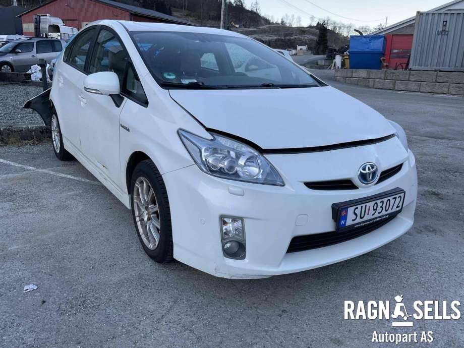 Toyota Prius 2009-2016 (Type III) (COMBI) (COMBI), Motorkode: , Girkassekode: 