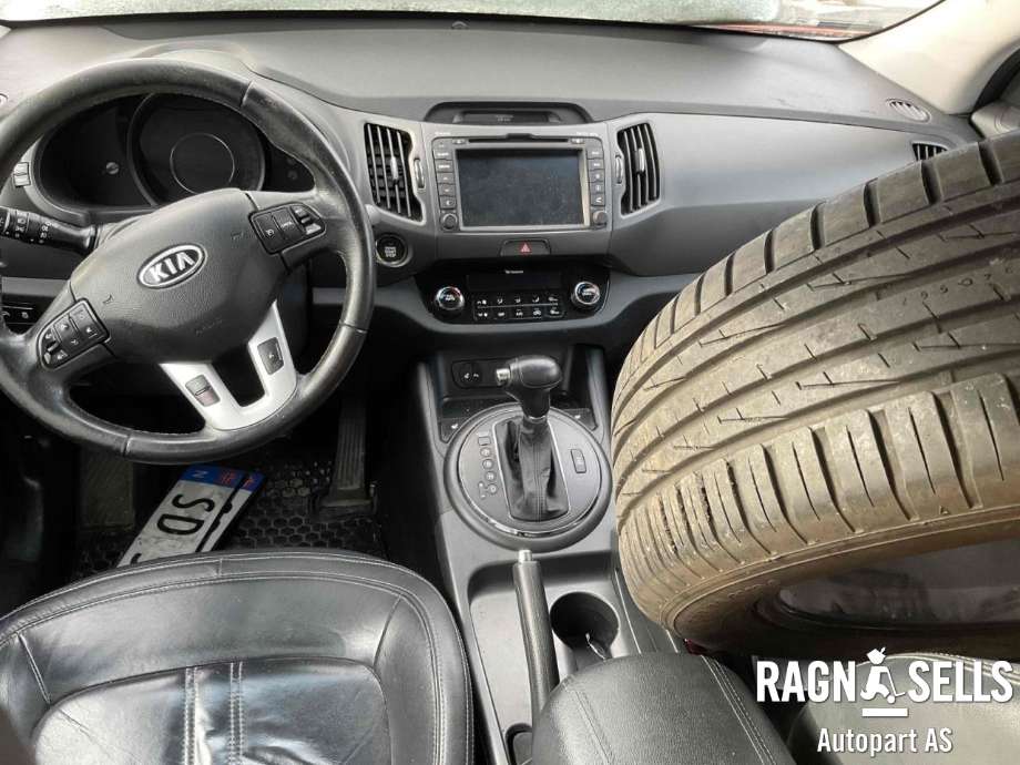 Kia Sportage 2010-2016 (Type III) , Motorkode: D4HA, Girkassekode: 