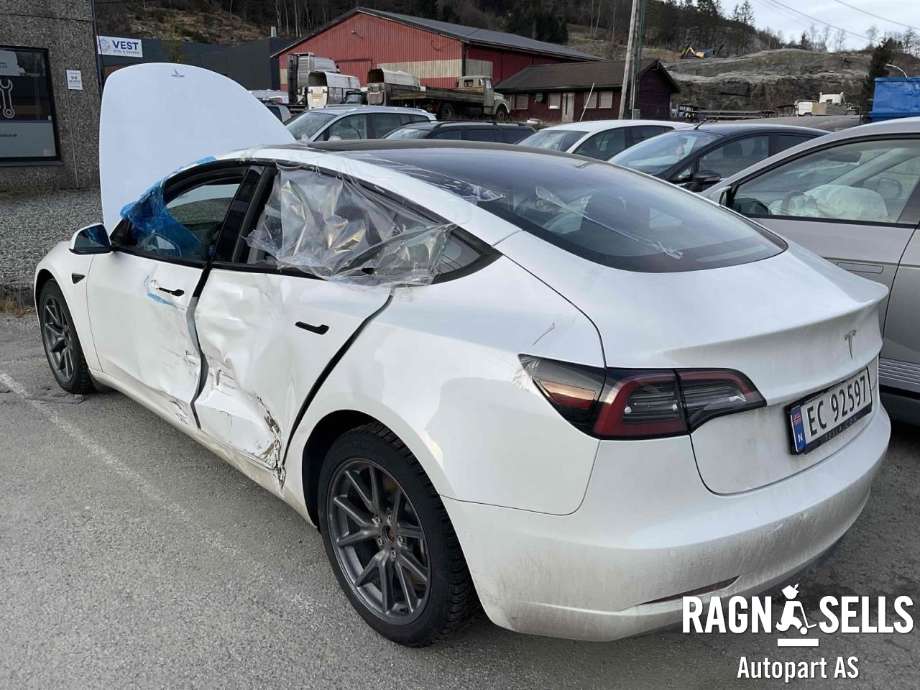 Tesla Model 3 2018-2023 (Fase 1) , Motorkode: 3D3|3D7, Girkassekode: 