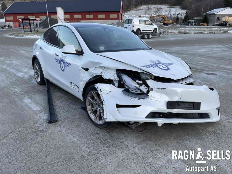 Tesla Model Y 2021-2024 (Type I) , Motorkode: 3D3|4D3, Girkassekode: 