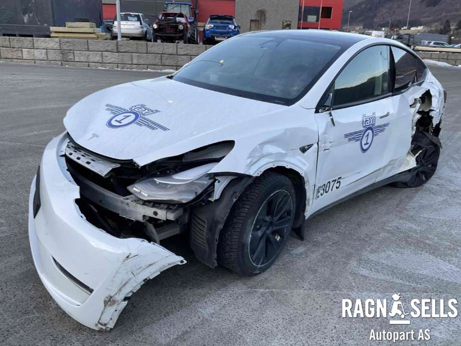 Tesla Model Y 2021-2024 (Type I) , Motorkode: 3D3|4D3, Girkassekode: 