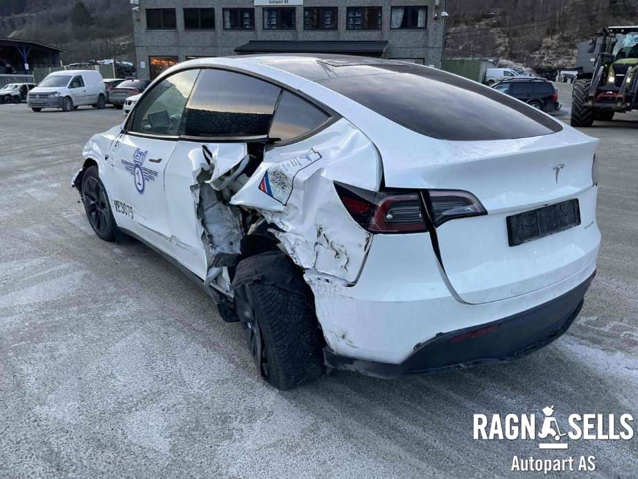 Tesla Model Y 2021-2024 (Type I) , Motorkode: 3D3|4D3, Girkassekode: 