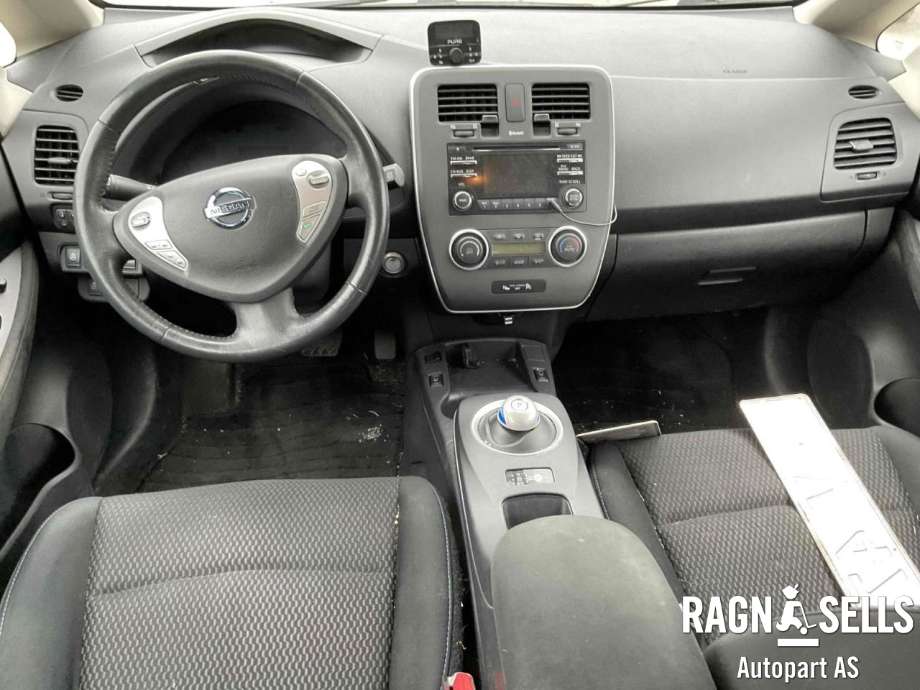 Nissan Leaf 2011-2017 (Type I) , Motorkode: , Girkassekode: