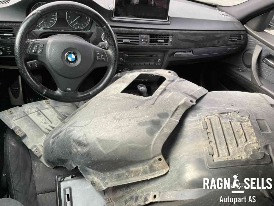 BMW 3-Serie 2005-2011 (E90/E91/E92/E93) (E90/E91/E92/E93), Motorkode: N43B20A, Girkassekode: