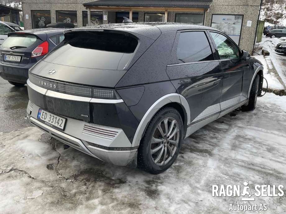 Hyundai Ioniq 5, 2021->>  delebil , Motorkode: EM07|EM17