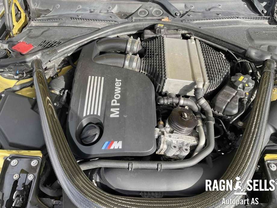BMW M4 2014-2020 (F82/F83) (F82/F83), Motorkode: S55B30A, Girkassekode: 