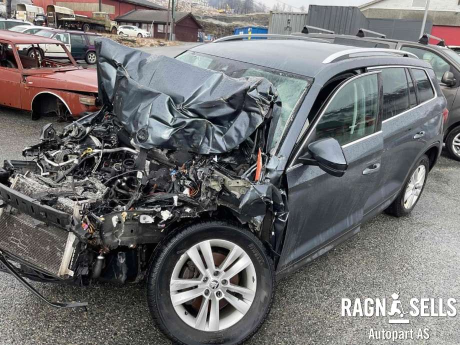 Škoda Kodiaq 2017-->> delebil , Motorkode: CZD, Girkassekode: 