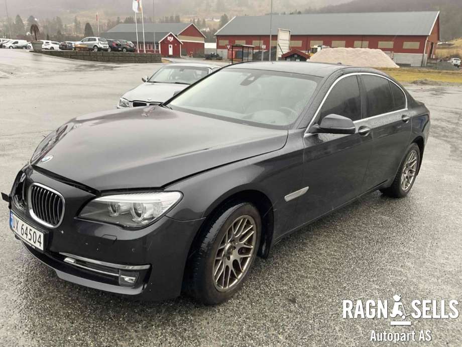 BMW 7-Serie, 2009-2015 (F01/F02/F03/F04) (F01/F02/F03/F04) delebil , Motorkode: N57D30A