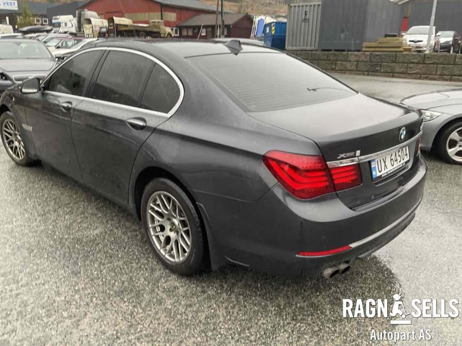 BMW 7-Serie 2009-2015 (F01/F02/F03/F04) (F01/F02/F03/F04), Motorkode: N57D30A, Girkassekode: