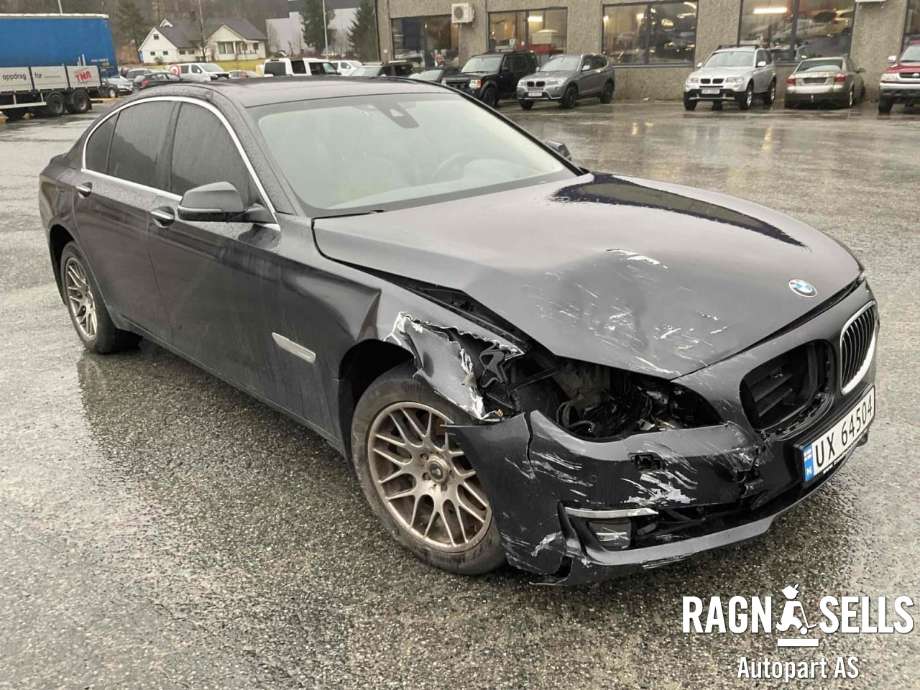 BMW 7-Serie 2009-2015 (F01/F02/F03/F04) (F01/F02/F03/F04), Motorkode: N57D30A, Girkassekode: